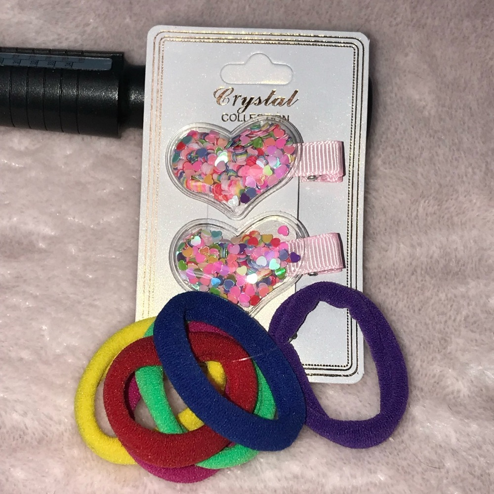 ✨✨5/$10✨✨ Crystal Collection Heart Hair Clips and Colorful Hair Ties Set New